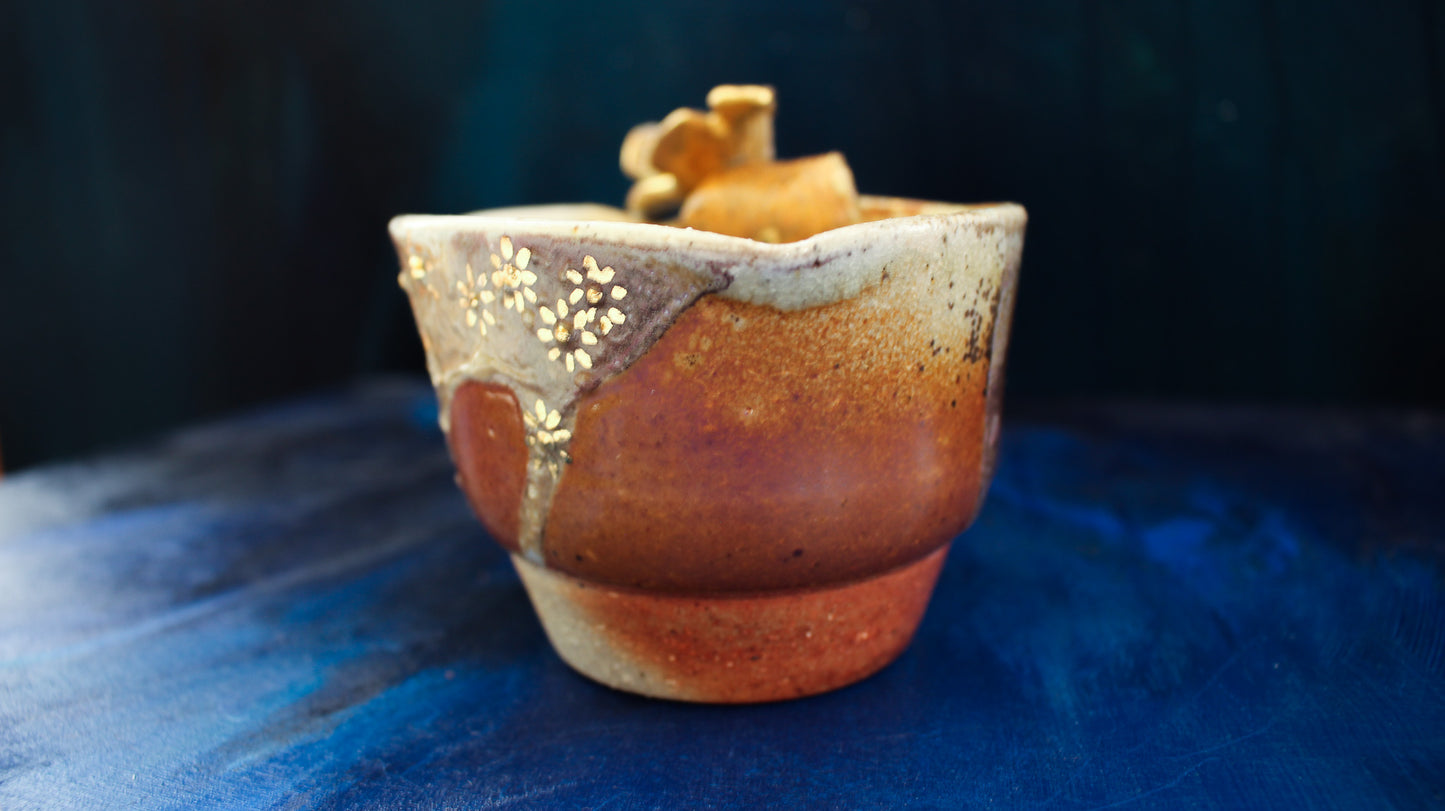 9oz Golden Gingko Teacup - Wood Fired