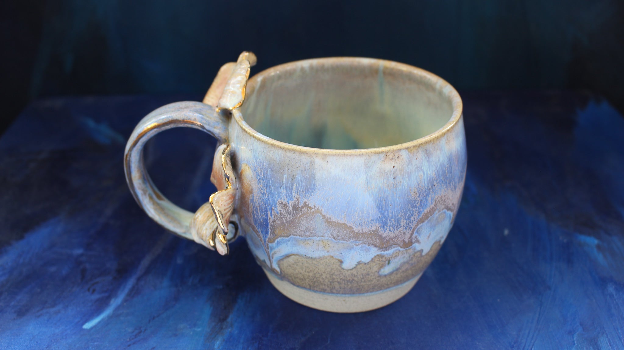 20oz Periwinkle Gingko Curl Mug