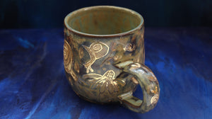 18oz Golden Snail Mug