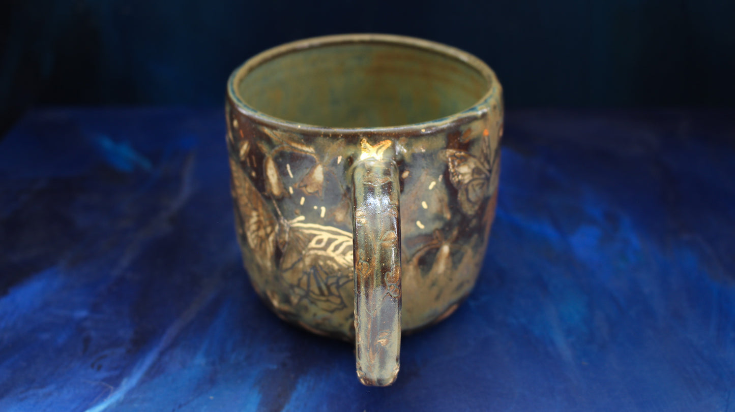 16oz Golden Butterfly Mug